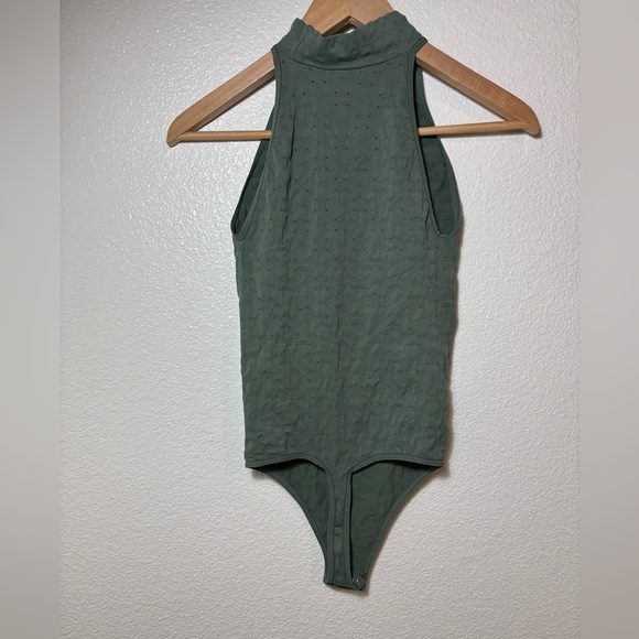 Free People Clear Mind Pointelle Mockneck Bodysuit in Military Green Size XS/S - Picture 4 of 5
